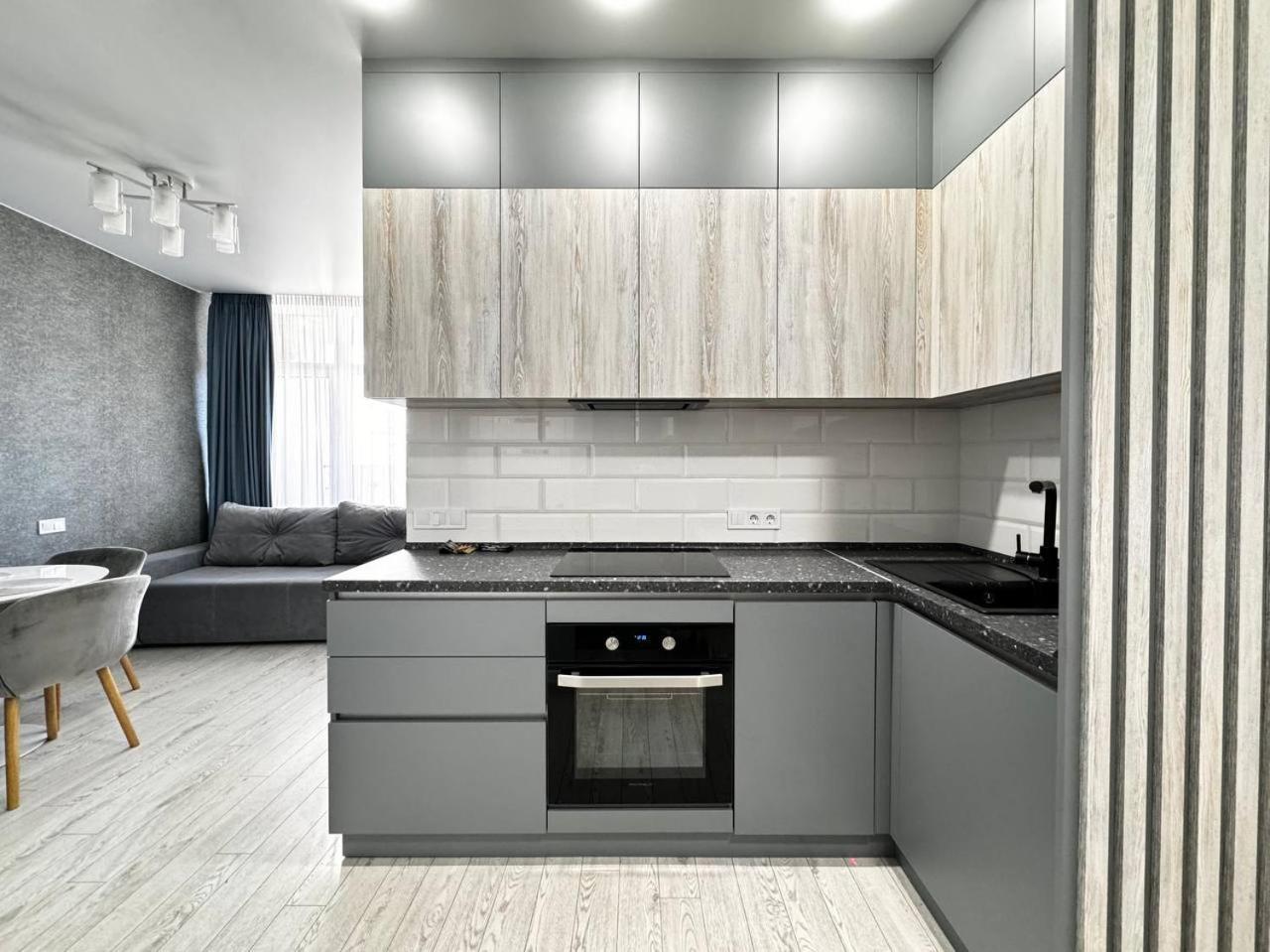 48 Pearl Cozy Apartment Odessa Buitenkant foto